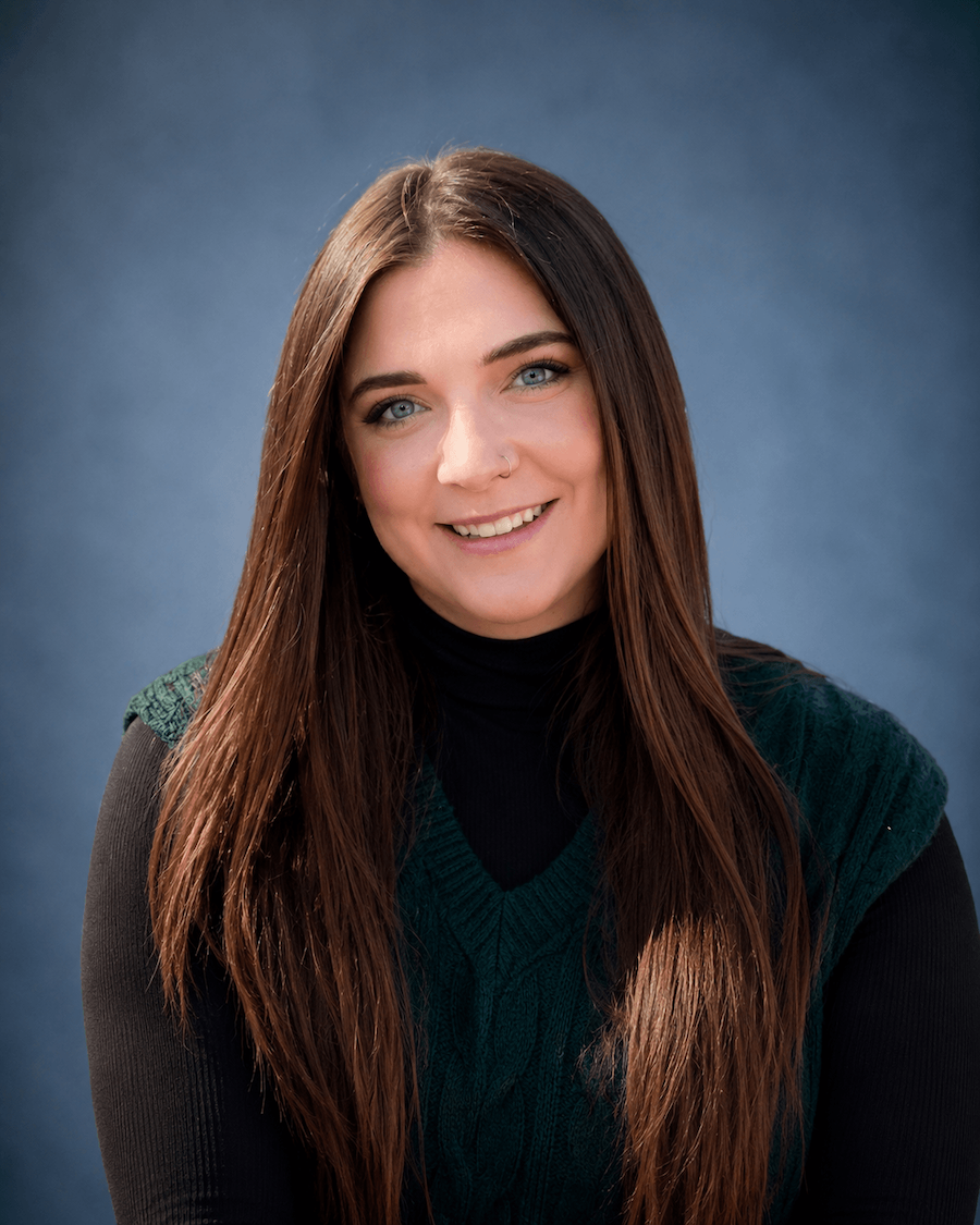 Arianna Moskovitz_Headshot_2026 (1) Arianna Moskovitz, MS, NCC